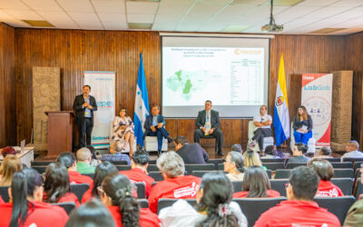 El CHEPES – SEDESOL realizó el Conversatorio sobre Economía Social y Solidaria con el apoyo de la UNAH para impulsar un nuevo modelo de desarrollo